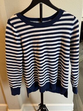 Liz Claiborne Navy and White Striped Crewneck Sweater